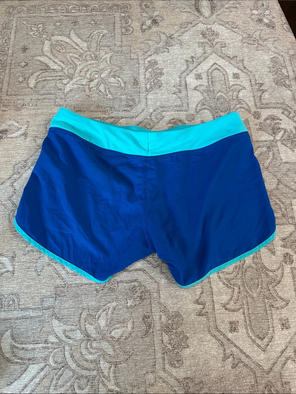Patagonia Blue and Teal Women's Shorts - Picture 4 of 4